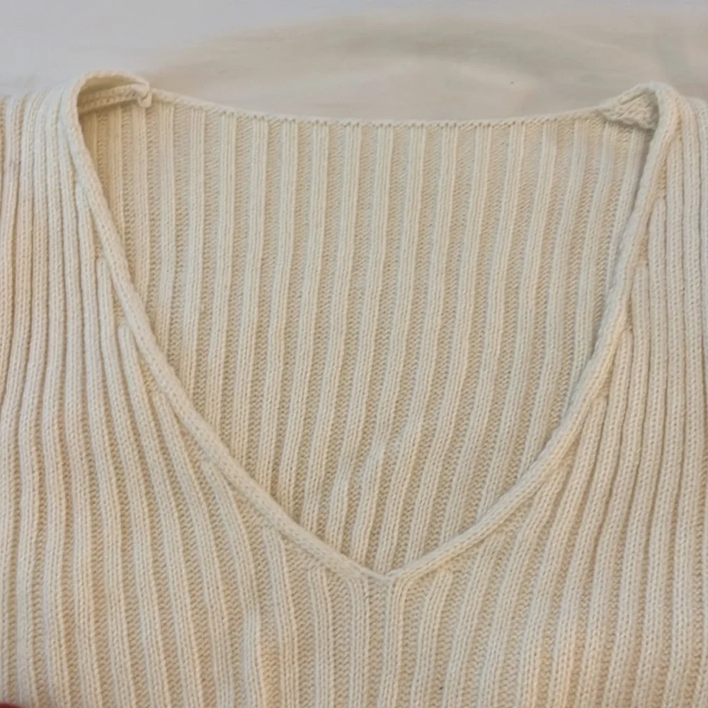 2 shein crop sweaters - Picture 4 of 4